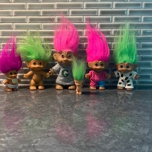 Lot of assorted trolls vintage